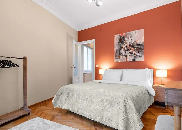 Elegant 2br Haven With Magnificent Bosphorus View 公寓