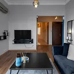Lejlighed Elegant 2br Haven With Magnificent Bosphorus View Istanbul